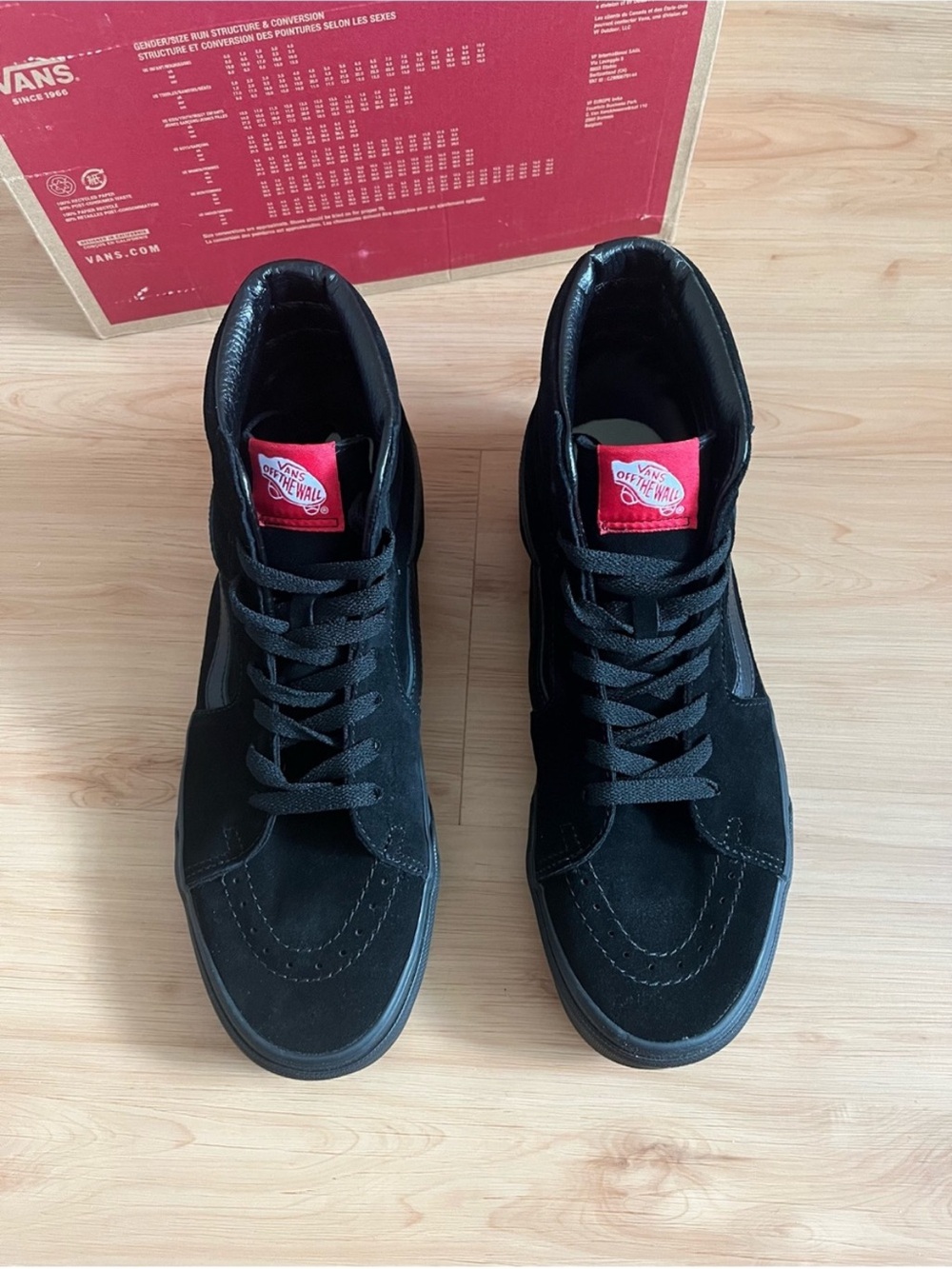 Vans Shoes Sk8 Hi Black Suede
Women 9.0US - Picture 3 of 8